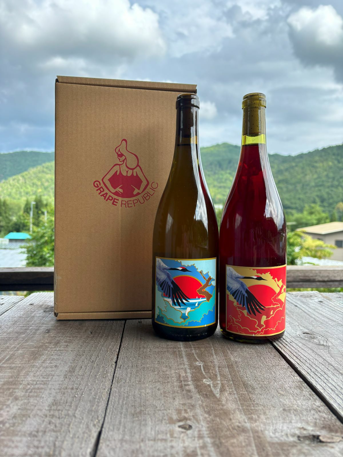 鶴の恩返し紅白ﾜｲﾝｷﾞﾌﾄｾｯﾄ III | GRAPEREPUBLIC